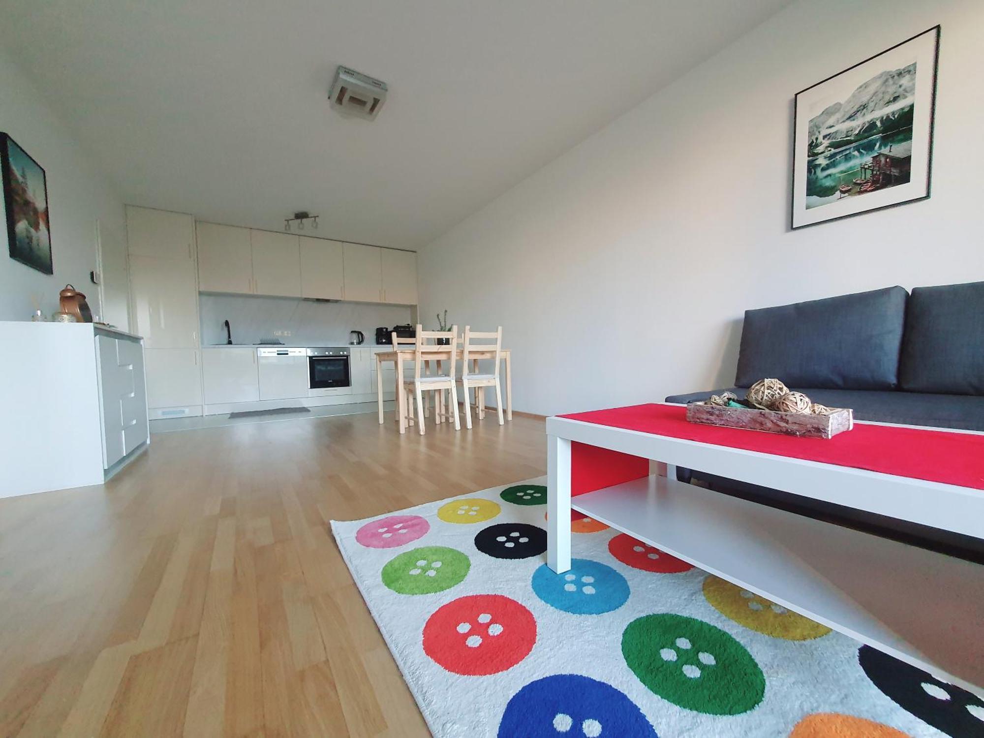 Near Lake One Bedroom Cute Apartment เวียนนา ภายนอก รูปภาพ